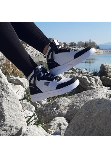 Dunlop 2243 Beyaz-Siyah Fuspetli Ortapedik Boğazlı Spor Ayakkabı AYKSAYAK-000505