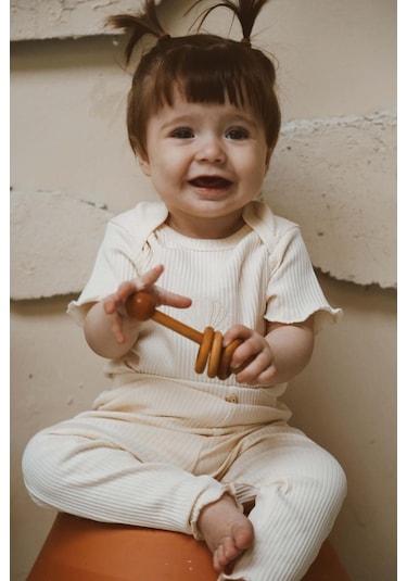 Deniz Kabuğu Nakışlı Fitilli Body Tayt Set Krem