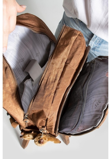 Ultra Hafif Çok Cepli Su Geçirmez Sırt Çantası Taba Model: 571-1k - Taba