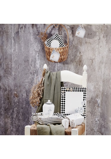 Korkmaz A8573 Link Collection 28 Parça Kare Kahvaltı Takımı Beyaz - Siyah