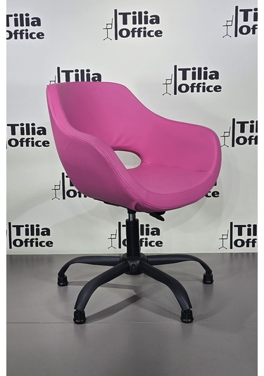 Monaco Çalışma Kesim Kuaför Koltuğu Yonca Sabit Siyah Ayak Pembe