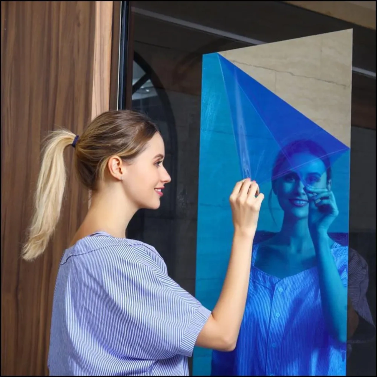 Yaleker Banyo İçin Pet Materyalli 50x100 Cm Otostik Yalıtkan Duvar Ayna - Kolay Kurulum, Suya Ve Yağa Dayanıklı Dekoratif Ayna 1 Adet Gümüş