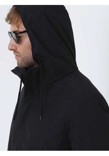 Siyah Regular Fit Kapüşonlu Casual Dokuma Pardesü Siyah