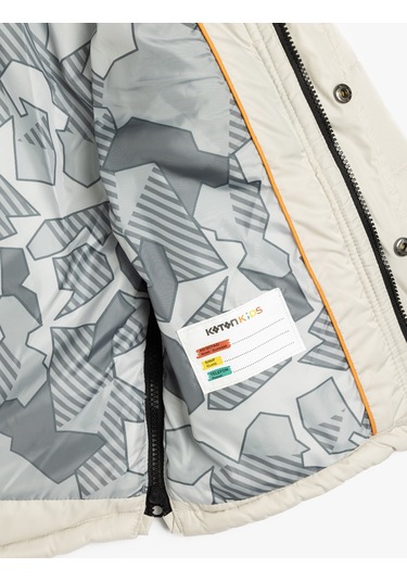 Koton Kürklü Kapşonlu Mont Kapaklı Cepli Fermuar Detaylı Rüzgar Korumalı Gri 5wkb00017tw Gri