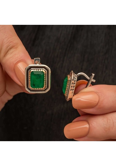 Gümüş Yeşil Taşlı Otantik Kadın Küpe Gümüş