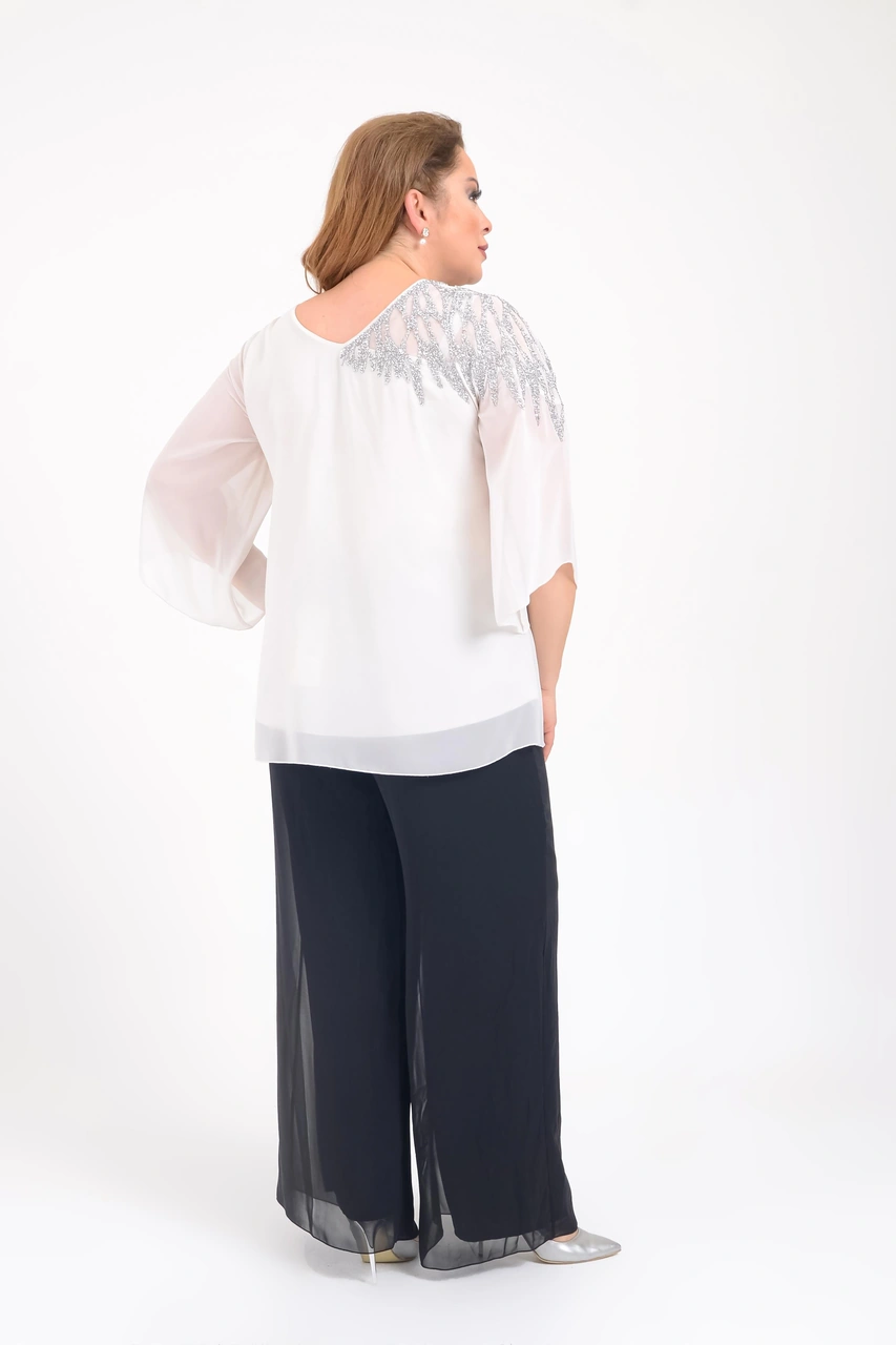 Büyük Beden Beyaz Renkli Şifon V Yaka Abiye Bluz Beyaz