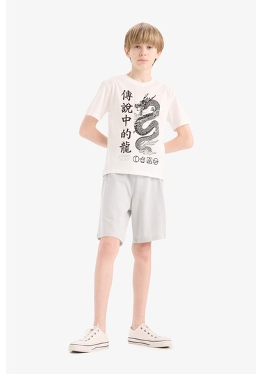 DeFacto Erkek Çocuk 2'li Takım Baskılı Kısa Kollu Tişört Beli Lastikli Şort F1230A825SMWT32 DeFacto Erkek Çocuk 2'li Takım Baskılı Kısa Kollu Tişört Beli Lastikli Şort F1230A825SMWT32