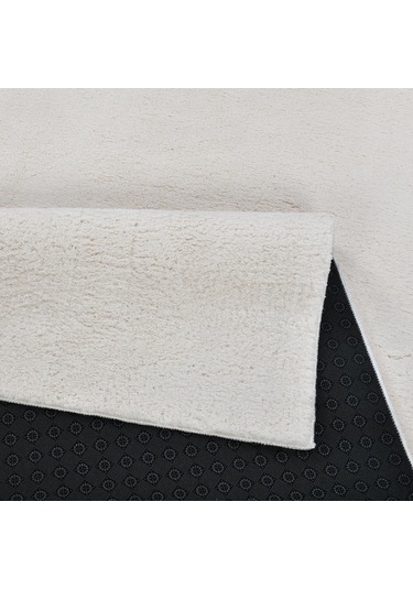 Yumuşak Peluş Halı Kaymaz Tabanlı, Yıkanabilir, Modern Dokulu Halı Krem