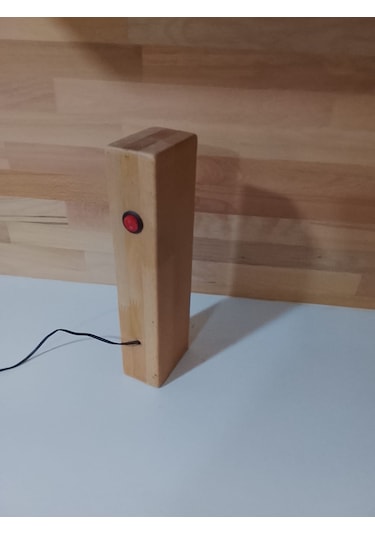 30 Luk Dikey Gece Lambası Açık Ahşap