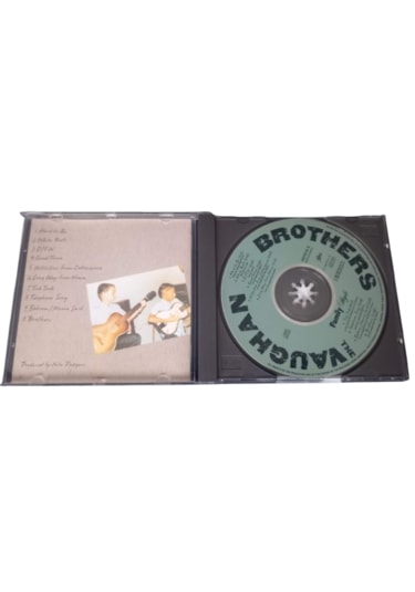 The Vaughan Brothers Cd Famıly Style