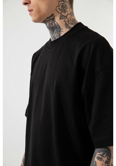 Tarzsokak Erkek Beyaz Oversize T-shirt Kısa Kollu Siyah