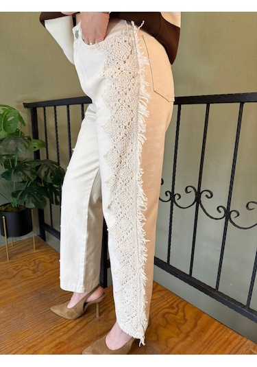 Ali Butik Krem Güpür Detaylı Jean