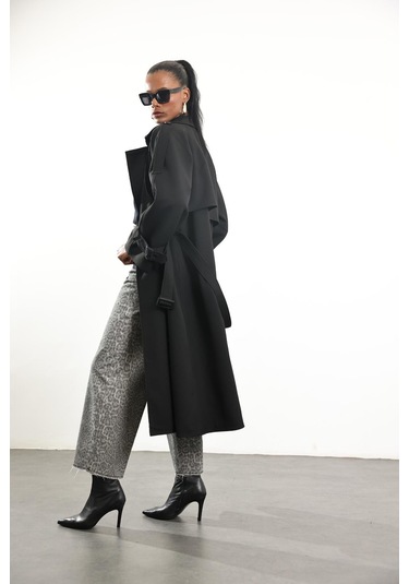 Siyah Kuşaklı Kruvaze Palto Siyah