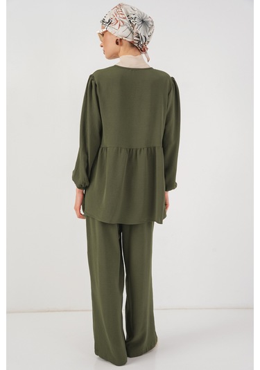 Kadın Önü Bağcıklı Tunik Pantolon İkili Takım 6744 - Haki Haki Kadın Önü Bağcıklı Tunik Pantolon İkili Takım 6744 - Haki Haki