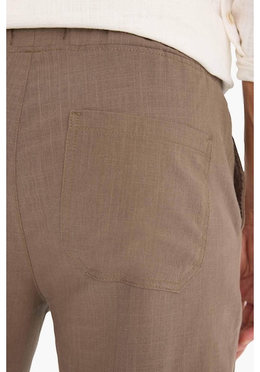 DeFacto %100 Pamuk Keten Görünümlü Yazlık Jogger Pantolon Dar Paça Beli Bağcıklı Lastikli Cepli Z6475AZ25SPBN571 DeFacto %100 Pamuk Keten Görünümlü Yazlık Jogger Pantolon Dar Paça Beli Bağcıklı Lastikli Cepli Z6475AZ25SPBN571