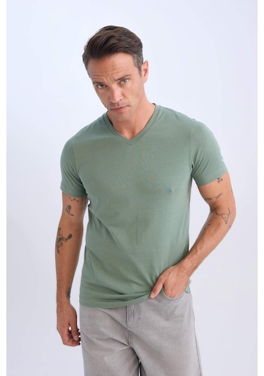 DeFacto %100 Pamuk Regular Fit V Yaka Pamuklu Basic Düz Kısa Kollu Tişört D7938AX25SPKH458