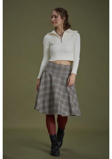 Bohem Tarz Kahve Gri Kareli Kloş Etek 001