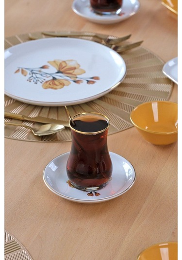 Asya Lizy Hardal Altın Yaldızlı 32 Parça 6 Kişilik Seramik Kahvaltı Takımı Desenli