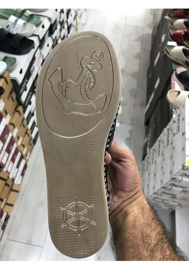 Casso Önü Kapalı Sandalet Siyah