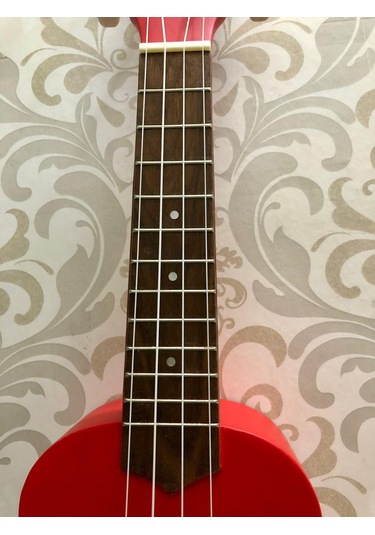 Puka Soprano Kırmızı Renk Ukulele