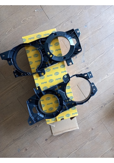 BMW E32 E34 Sağ Sol Far Kasası Hella