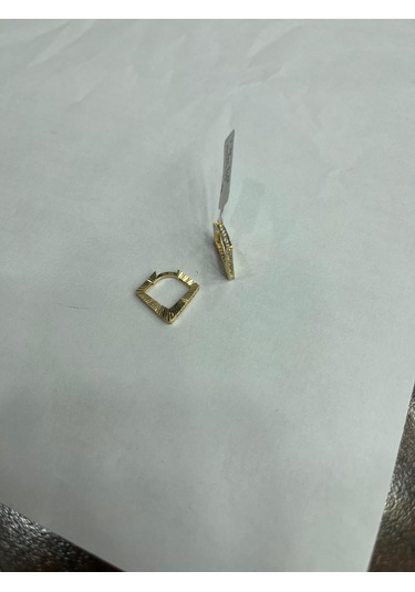 Çelikoğlu Kuyumculuk 8 Ayar Altın Üçgen Küpe 1,85 Gr Açık Sarı Altın