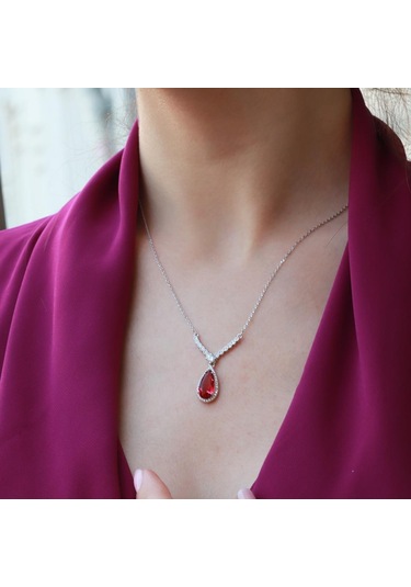 Lal Taşlı Damla Model Gümüş Takım Gümüş