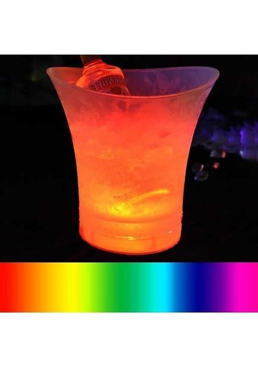 Pazly Çok Renkli Yeni Su Geçirmez Plastik Led Buz Kovası 5l Barlar Gece Kulüpleri 4 Renkli Led Işık Up Barlar Gece Partisi Şampanya Bira Kovası Çok Renkli