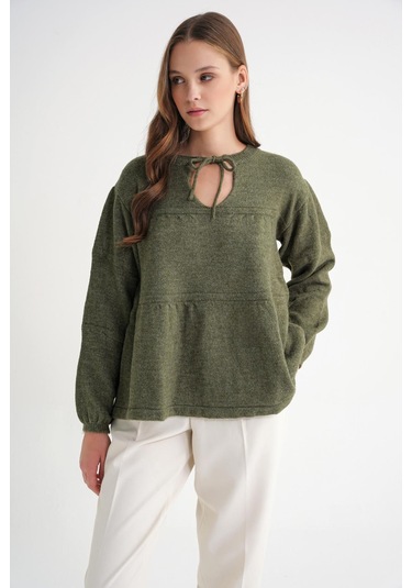 6950 Kadın Yakası Bağcıklı Pileli Triko Kazak Haki Haki