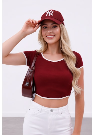 Zedefx Kadın Biyeli Yaka Detaylı T-shirt Bordo