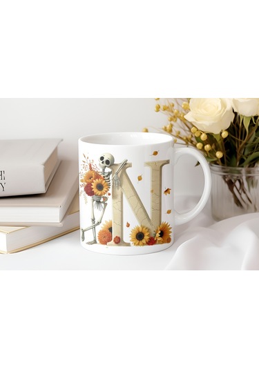 N Harfi Pembe Kareli Kalpli Göz Emojili Kupa Bardak Eğlenceli Kareli Tasarım Kahve Çay Kupası Beyaz