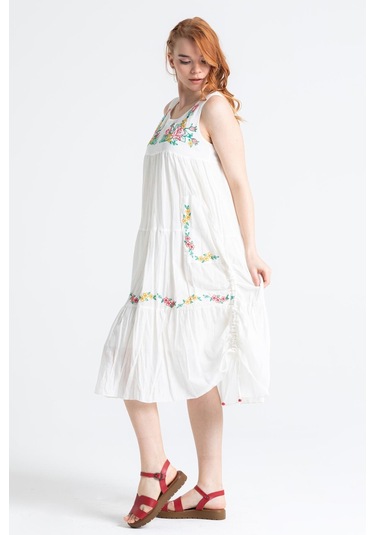 Kolsuz Vual Ahsen Nakışlı Midi Boy Elbise Krem Krm-krem