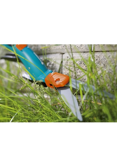 Gardena 8734 360 Derece Dönebilir Çim Kenar Kesme Makası