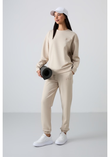 Tommy Life Bej Basic Pamuklu O Yaka Oversize Lastik Paça Kadın Eşofman Takım - 95287 Bej