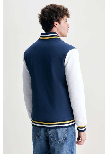 Upland Lacivert Çıtçıtlı Baskılı Standard Fit Erkek Mont Lacivert