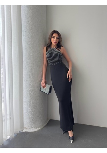 Soonaksesuar Kadın Omuz Çoklu Askılı Önü Taş Işlemeli Balık Kesim Janjan Krep Maxi Boy Elbise Siyah