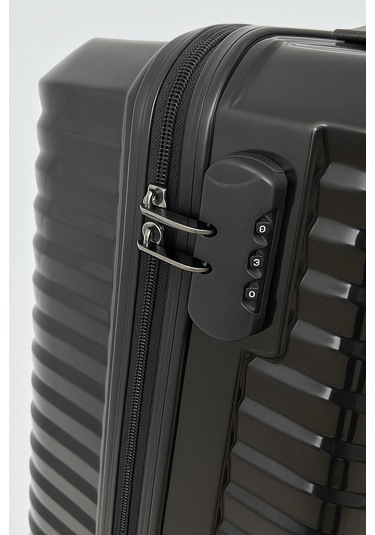 Kabin Boy %100 Polikarbon Valiz Parlak Siyah 1819 Siyah