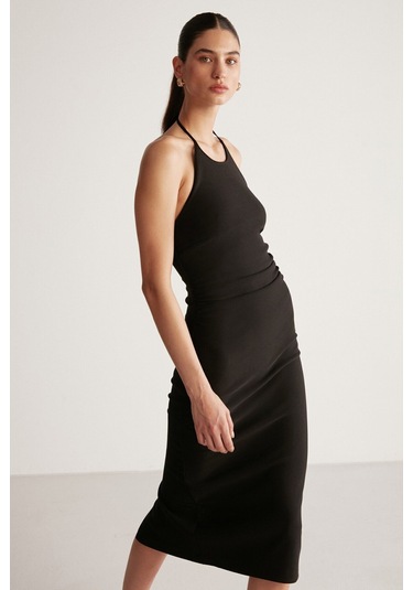Andıe Kadın Dokuma Krep Kumaşlı Bodycon Vücüdu Saran Boyundan Bağlamalı Siyah Elbise