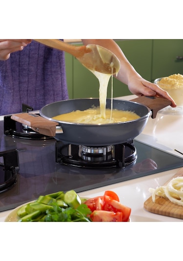 Schafer Seramik Sahan 20 Cm Yanmaz Yapışmaz Yüzey Cam Kapaklı