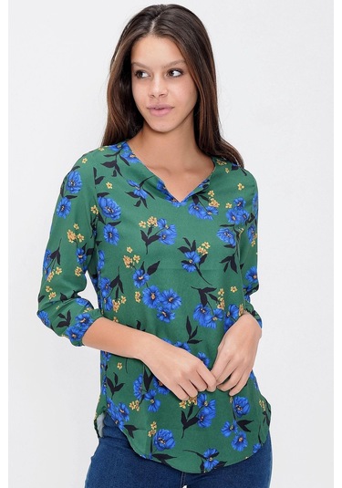 Kadın Yeşil Yakası Yırtmaçlı Krep Bluz Truvakar Kol Çicekli Ve Giy Çık - Tesettüre Uygun Yeşil