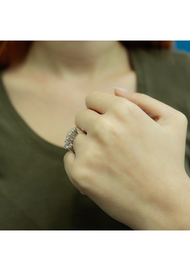 Lova G Renk 0,55 Karat Pırlanta Beştaş Yüzük - 1010071