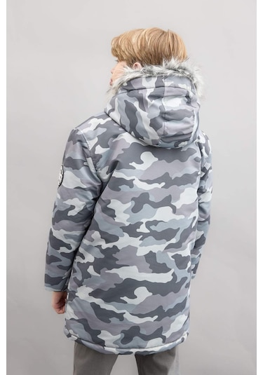 DeFacto Erkek Çocuk Çıkarılabilir Suni Kürk Yaka Kapüşonlu Pelüş Astar Parka C8787A824CWGR91 DeFacto Erkek Çocuk Çıkarılabilir Suni Kürk Yaka Kapüşonlu Pelüş Astar Parka C8787A824CWGR91