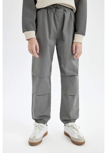 DeFacto Erkek Çocuk Bağcıklı Beli ve Paçası Lastikli Cepli Jogger Gabardin Pantolon C7577A824WNKH401