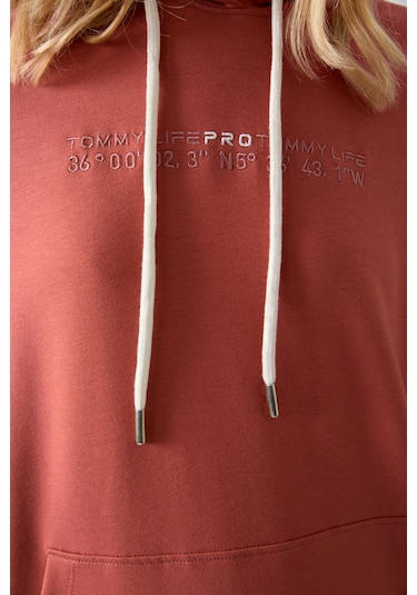 Tommy Life Tarçın Kapüşonlu Kanguru Cep Oversize Lastik Paça Kadın Eşofman Takımı - 95288 Tarçın