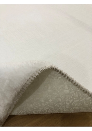 Kaymaz Taban Pofuduk Post Peluş Halı Beyaz-Antrasit-Vizon