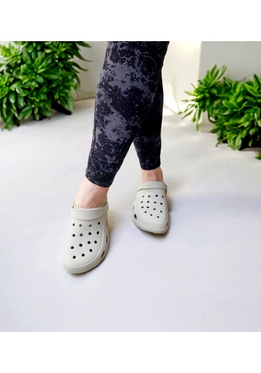 Günlük Yumuşak Taban Kemerli Doktor,hemşire Terliği Krem