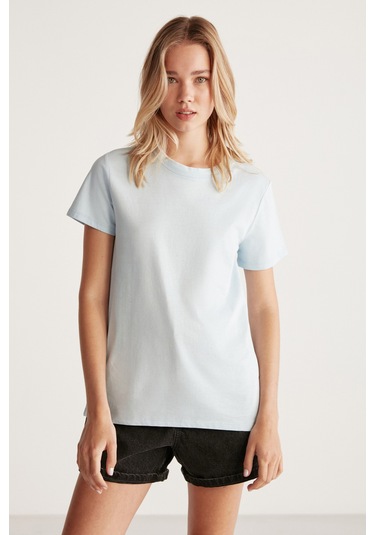 Samantha Kadın %100 Organik Pamuklu Comfort Fit Arkası Uzun Basic Örme Açık Mavi T-shirt