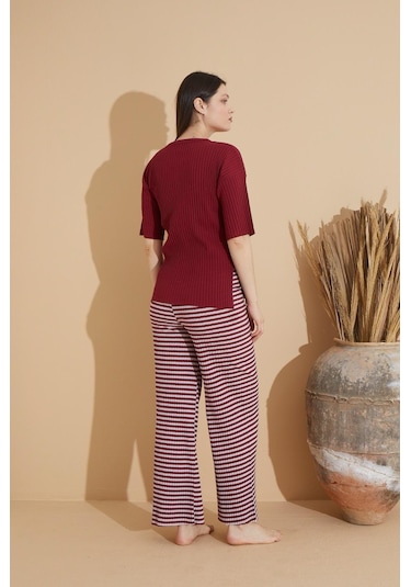 Lukitus Kısa Kollu İnce Triko Desenli Kadın Pijama Takımı Bordo