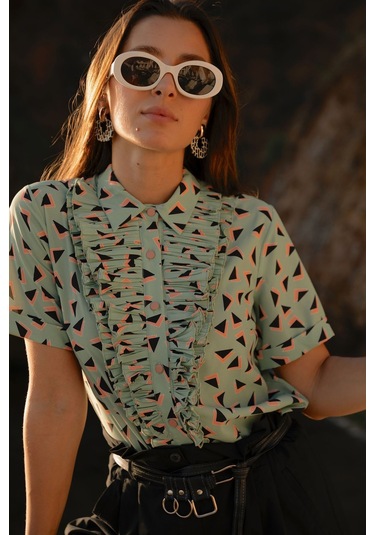 Kadın Volan Detaylı Geometrik Desenli Gömlek Bluz Frn1008 Yeşil