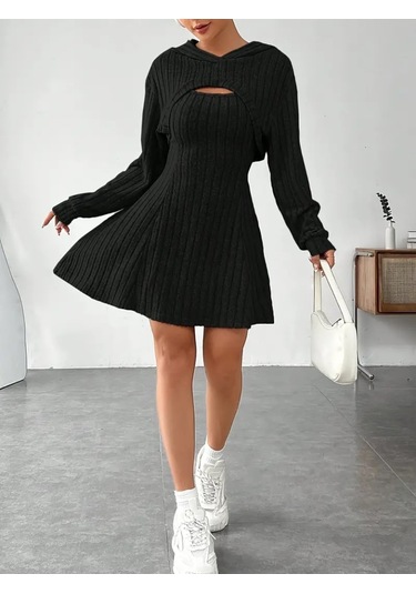 Kadın Uzun Kollu Kapüşonlu Ceket Üst Ve Askısız Kare Yaka A Kesim Şardonlu Kaşkorse Elbise Siyah